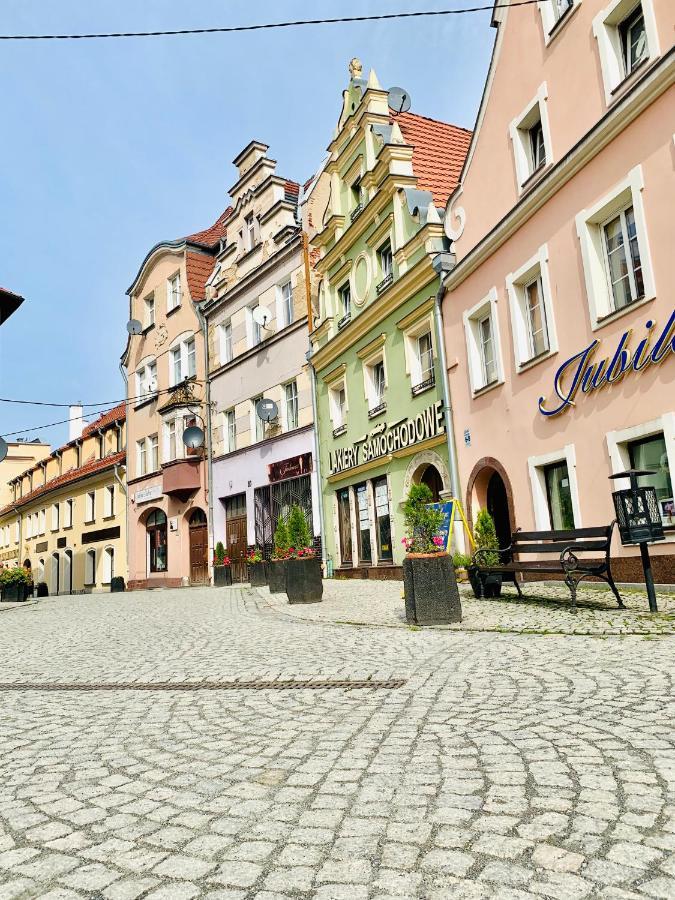 Dwupietrowy Apartament W Centrum Miasta Z Darmowym Miejscem Parkingowym Pod Zlotym Lwem VIII Клодзко Экстерьер фото