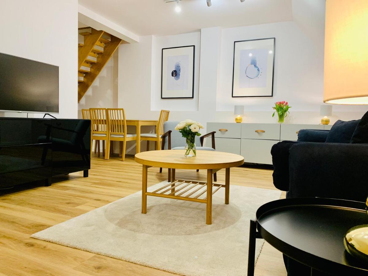 Dwupietrowy Apartament W Centrum Miasta Z Darmowym Miejscem Parkingowym Pod Zlotym Lwem VIII Клодзко Экстерьер фото