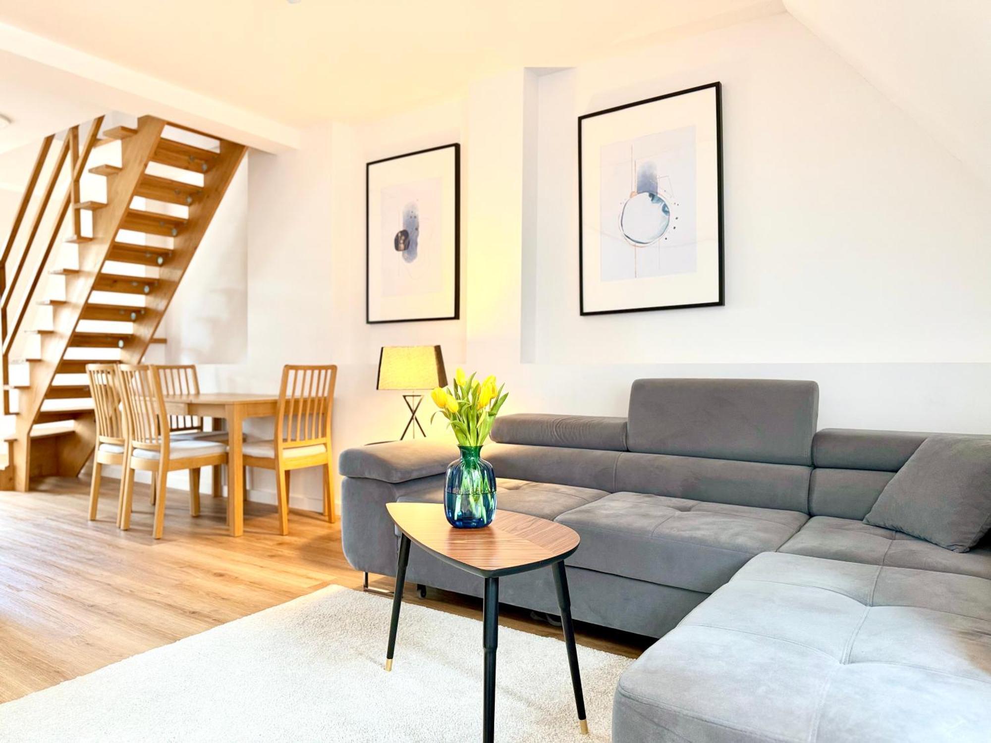 Dwupietrowy Apartament W Centrum Miasta Z Darmowym Miejscem Parkingowym Pod Zlotym Lwem VIII Клодзко Экстерьер фото